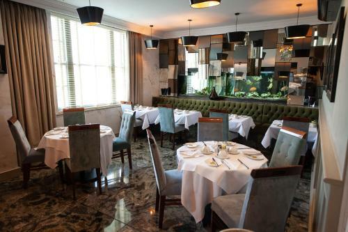 The Manor Hotel And Restaurant