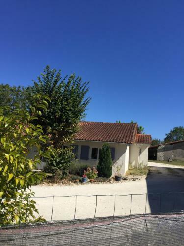 La Petite Maison Au Coin