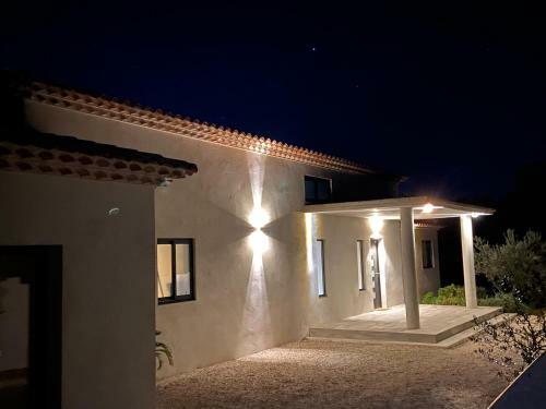 Magnifique Villa Class�e 4* Meubl� de Tourisme