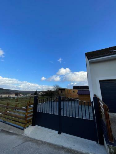 Chez Celia, Roulotte En Champagne