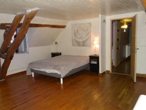 Hostal Long�re De Charme Bourgogne