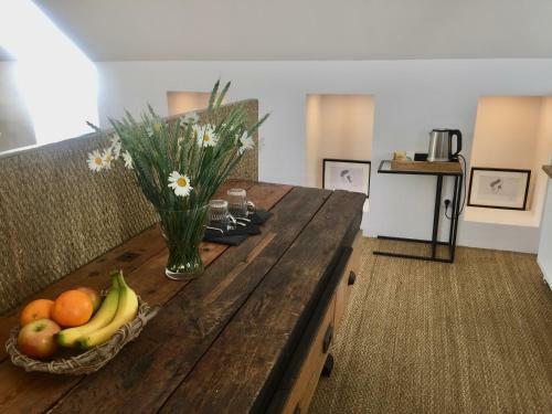 Hostal Galerie, Tumulus De La Hogue