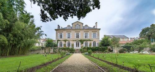 La Maison De Maitre