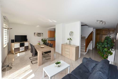 G�te Du Grand Jardin