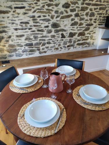 Apartamento Le Nid - Foug�res Centre Historique
