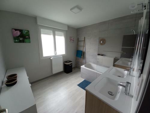 Maison Neuve 2 Km De La Mer