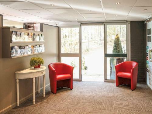 Hotel Ibis Les Etangs Des Moines
