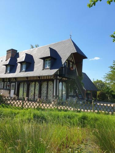 Bed & Breakfast Chambre D?h�te Normande