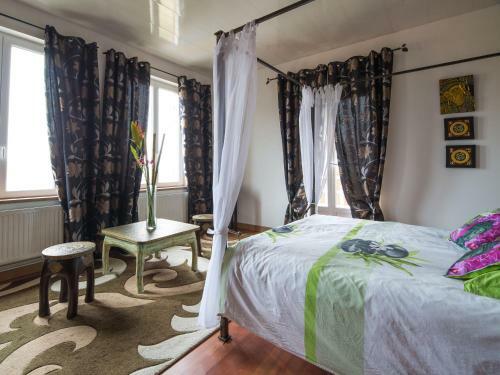 Bed & Breakfast Chambres D'h�tes & G�tes La Paysanne