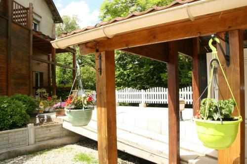 Bed & Breakfast Chambres D'h�tes & G�tes La Paysanne