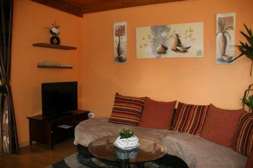 Bed & Breakfast Chambres D'h�tes & G�tes La Paysanne