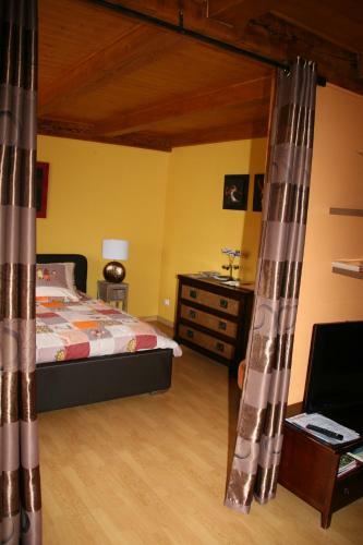 Bed & Breakfast Chambres D'h�tes & G�tes La Paysanne
