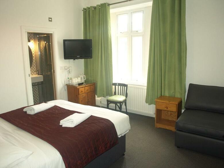 Chelsea House Hotel - B&B