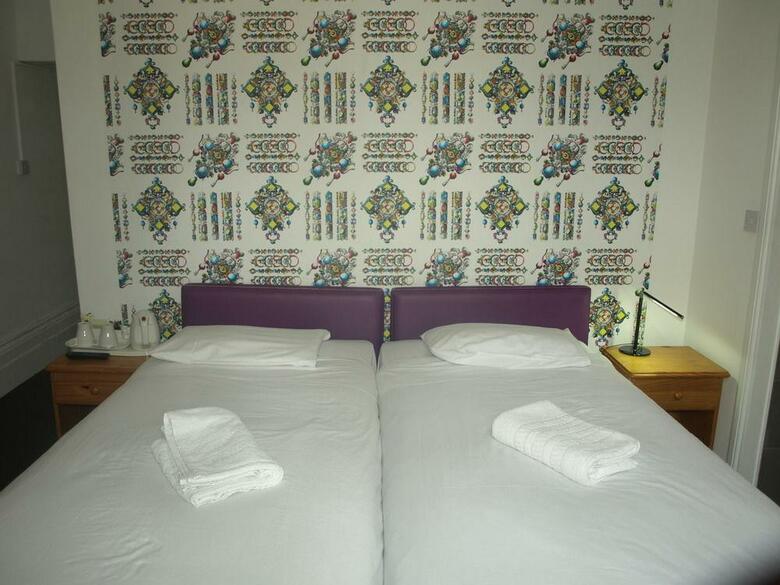 Chelsea House Hotel - B&B