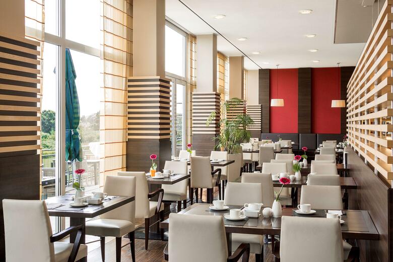 Hotel NH Hamburg Horn Rennbahn