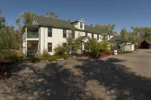 Posada Elk Mountain Hotel And Restaurant