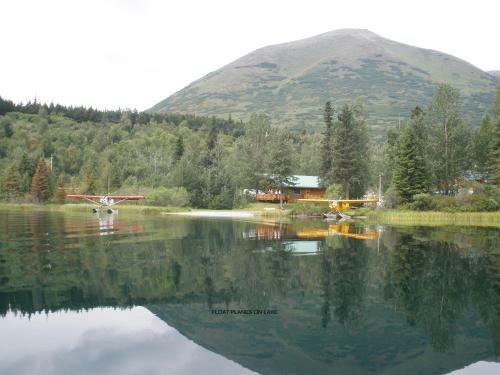 Hotel Summit Lake Lodge
