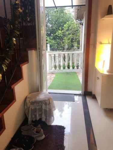 Sweet House