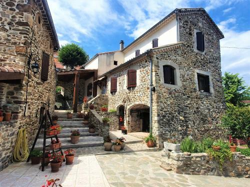 Mes Maisons Gardoises With Private Pool And Disco Theatre!