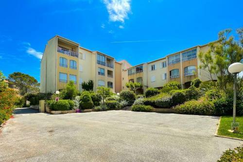 Apartamento Beautiful Flat With Pool And Close To The Sea