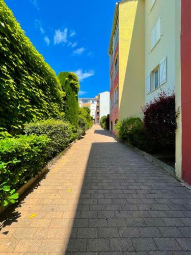 Apartamento Beautiful Flat With Pool And Close To The Sea