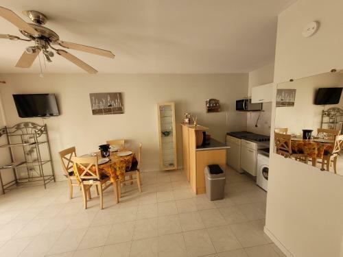 Apartamento Le Petit Cocon - Fr�jus Plage