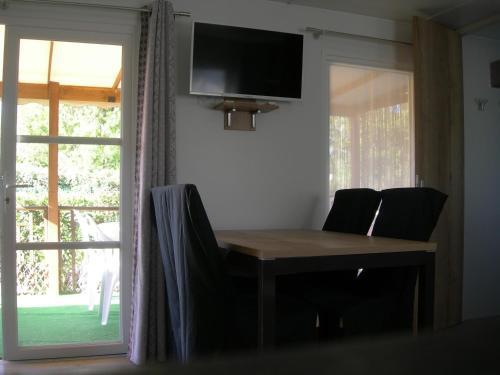 Camping Le Montourey � Fr�jus 83600