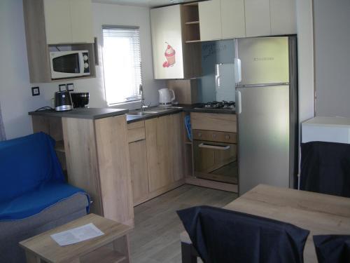 Camping Le Montourey � Fr�jus 83600