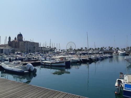 Apartamento Charmant Studio Type T1 Avec Parking /proche Plage