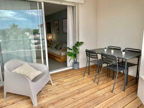 Apartamento C�sar�e Port Fr�jus Avec Piscine