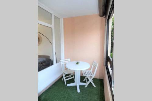 Apartamento Fr�jus 5 Min Centre Studio Piscine Clim Tennis Pk