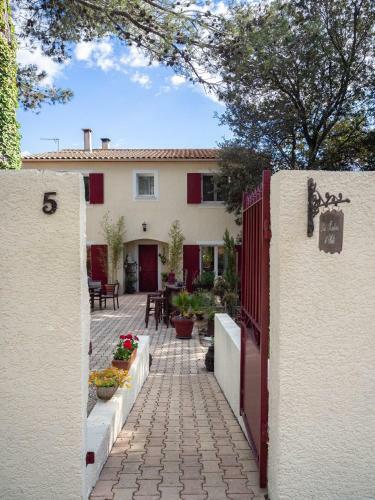 Bed & Breakfast Villa Les Jardins D'holi