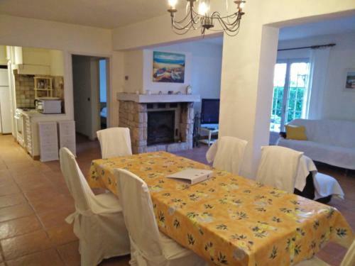 Le Domaine De Gatti�res
