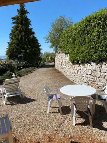 Le Domaine De Gatti�res