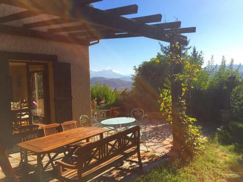 Villa � Gap