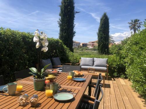 Apartamento Green Suite Golfe De Saint Tropez