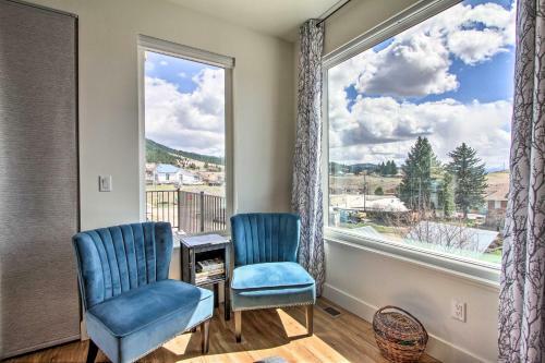 Exquisite Discovery Mtn Home With Sweeping Views!