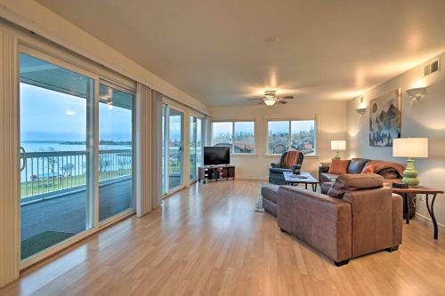 Apartamento Walkable Condo With Balcony And Lake And Mtn Views!