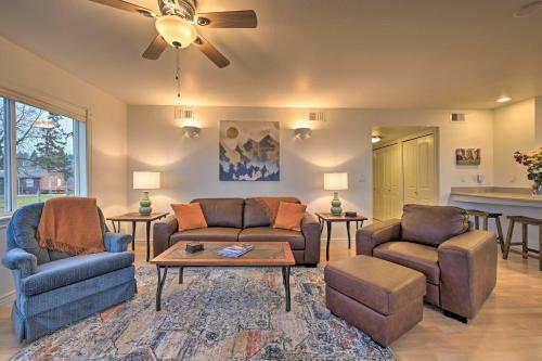 Apartamento Walkable Condo With Balcony And Lake And Mtn Views!