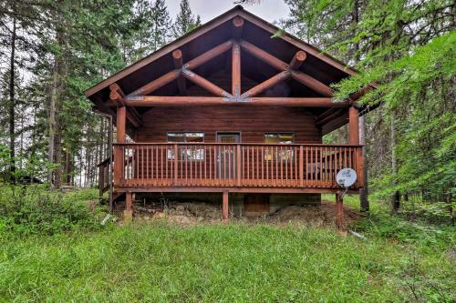 Trego Cabin With Mountain Views And Lake Access!