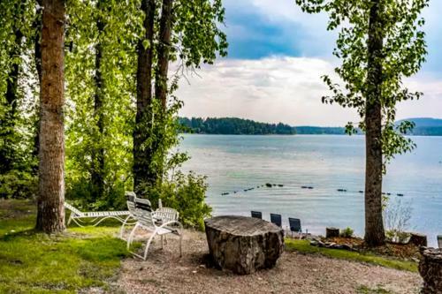 Twin Pines Retreat