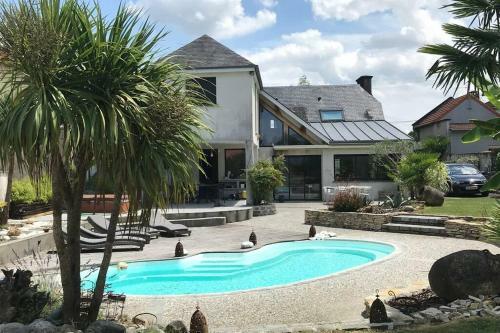 Pau Villa 250m2 Piscine Et Jacuzzy.