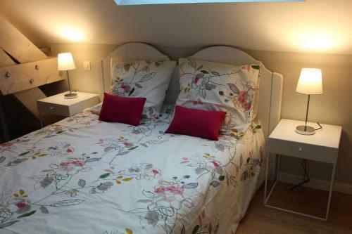 G�tes Du Montois