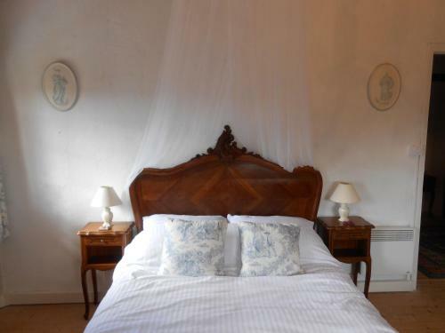 Bed & Breakfast Chat Noir Gite Et Chambre D'hotes