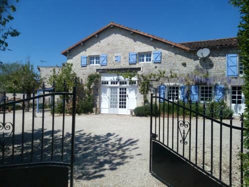 Bed & Breakfast Chat Noir Gite Et Chambre D'hotes