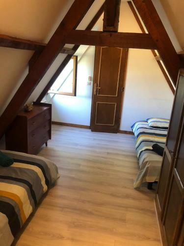 Maison Et Appartement Avec Piscine � Honfleur