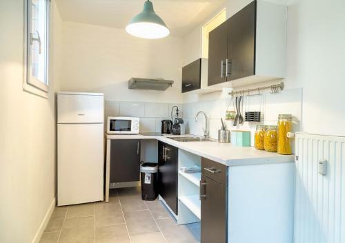 Budget Apart Near Paris