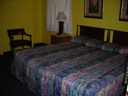 Hollywood Motel