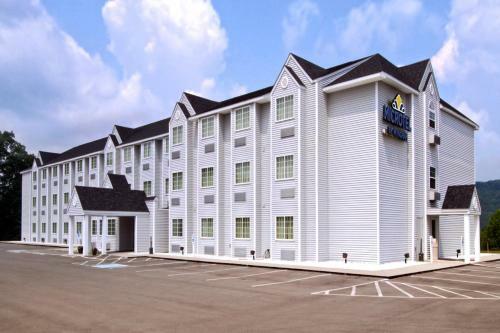 Hotel Microtel Inn And Suites Gassaway