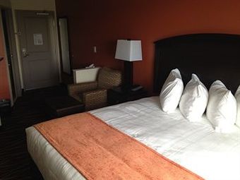 Hotel Americinn Waupun